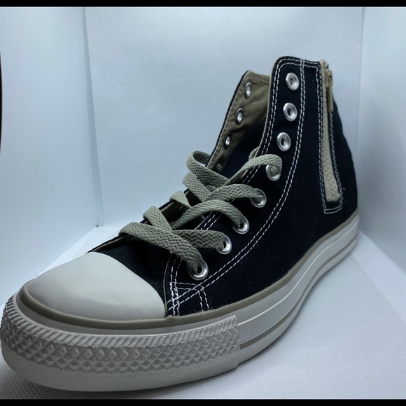 Converse - Picture 3 of 3